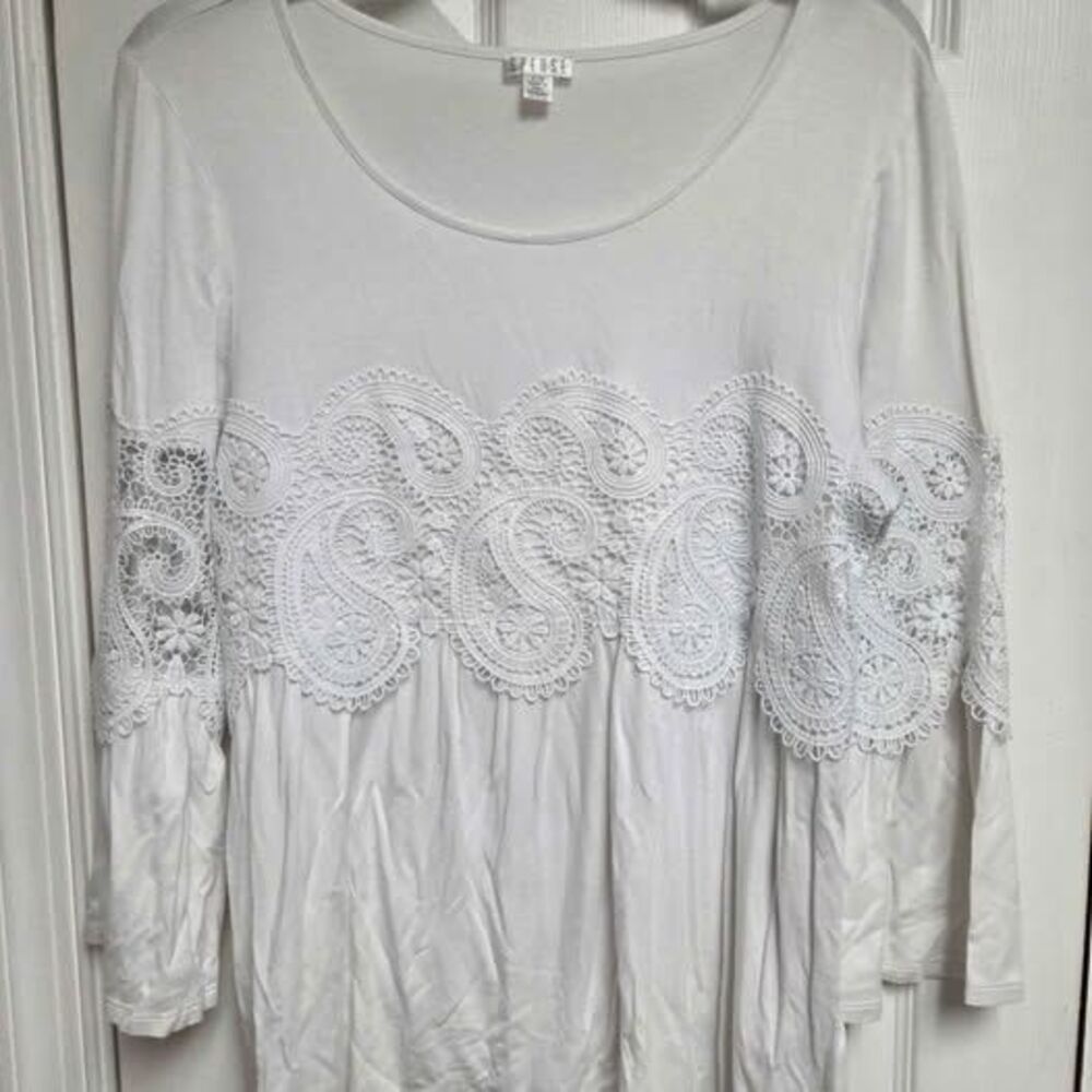 Spense womens Large cream shirt with lace on front and on bell sleeves